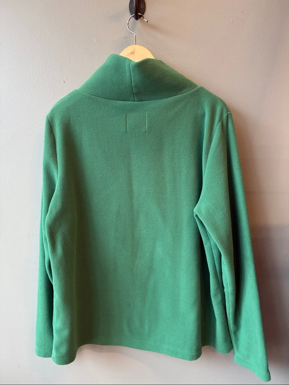 Dudley Stephens Jellybean Green Turtleneck Fleece Pullover, XL - Picture 5 of 7